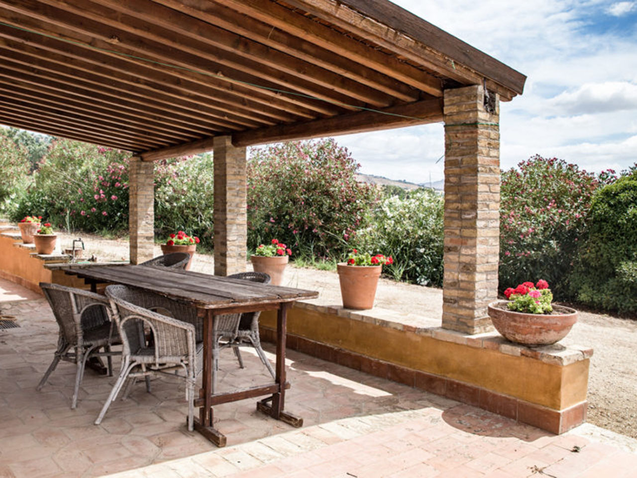 9_4_1_Accomodation-Casa-Costanza-1024x576